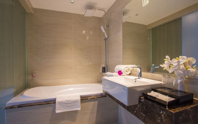 8B Aparthotel