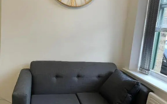 Bv Comfy Budget Studio At Quebec Street Bradford