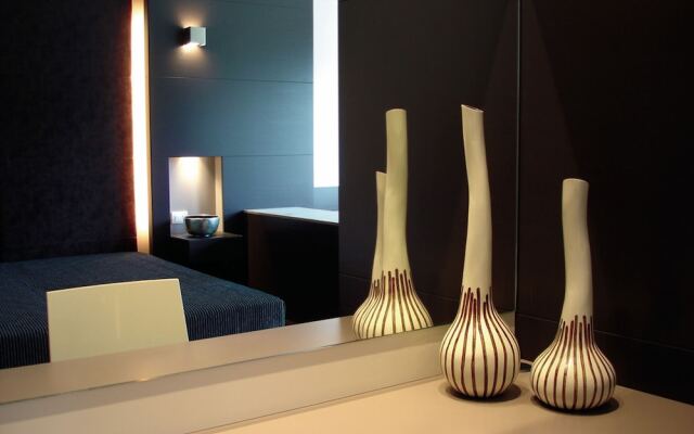 Wall Art Hotel