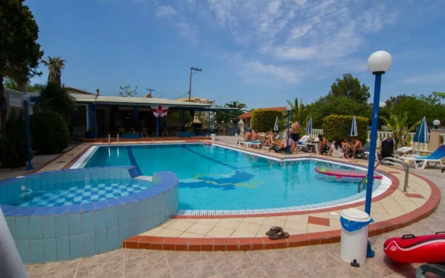 Sandy Maria Hotel