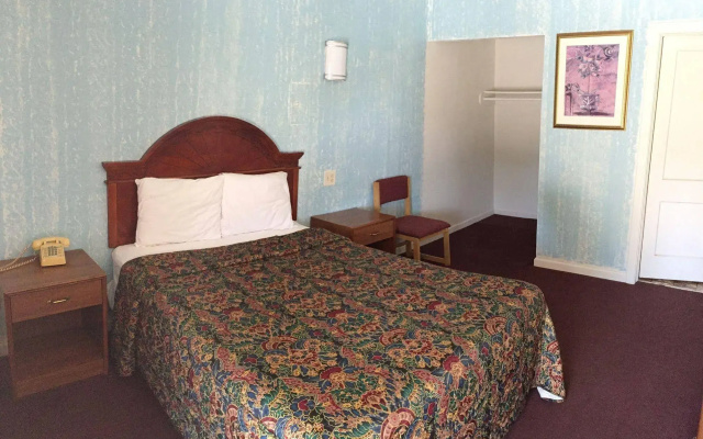 Mayo Inn