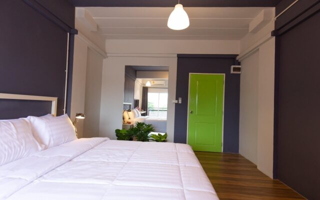 Mango 10 House