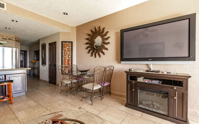 Sonoran Sea 1BR SSW 111 by Casago