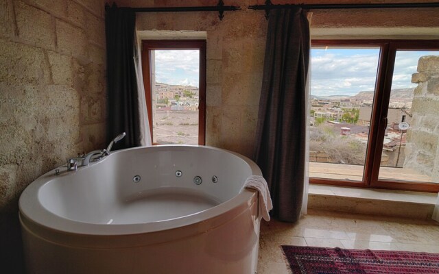 Concept Cave Suites