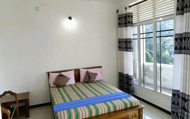Kandyan Holiday Center