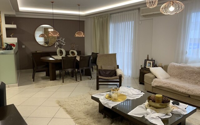 Bright Luxury apt Near Beach and City Center