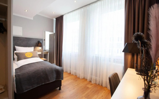 Elens Hotel