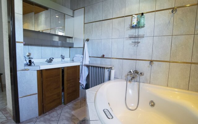 Apartments Juric On Quiet Location