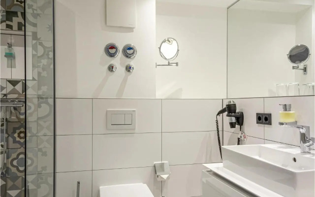 Avida Penthouse 1718