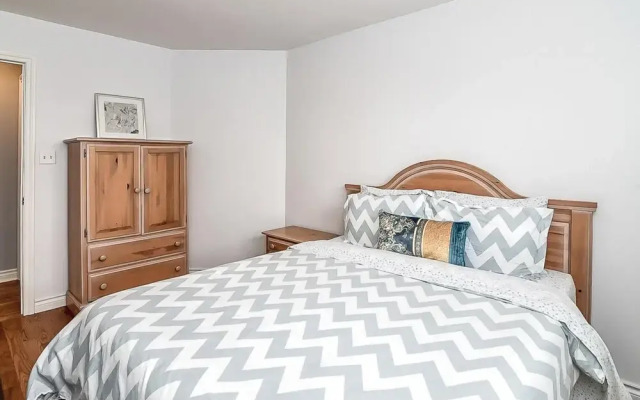 Private 2bdrm Unit With Ensuite Laundry - U5A