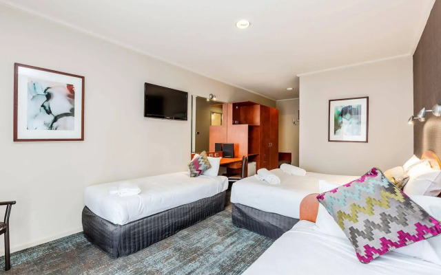 Tonsley Hotel