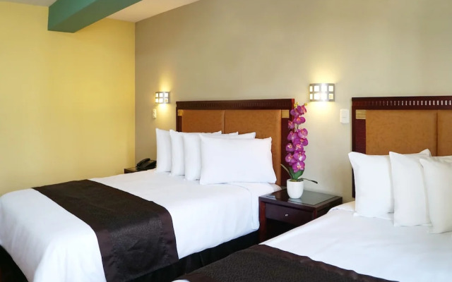 Gran Mundo Hotel