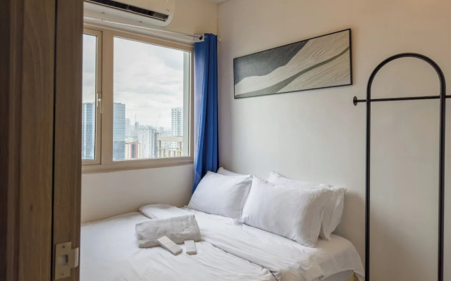 GemstoneBR in SMDC Coast Residences