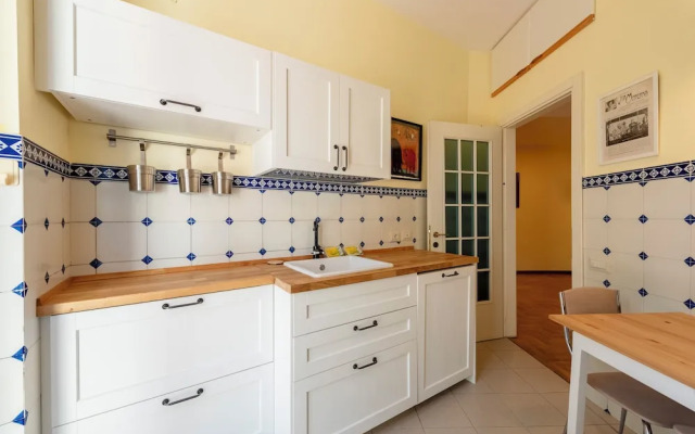 Charming apt with Garden in Castelletto