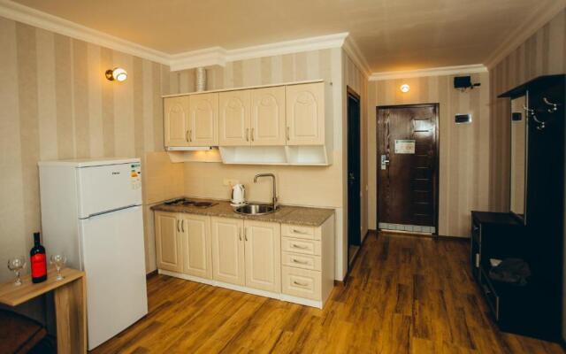 Sea Towers Suite