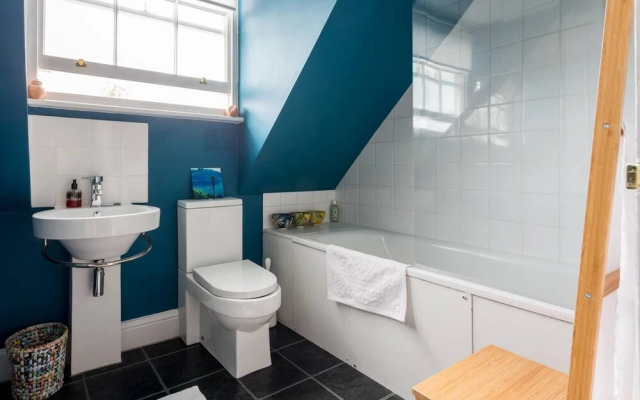 Delightful 1 bed Apartment in Shepherd's Bush