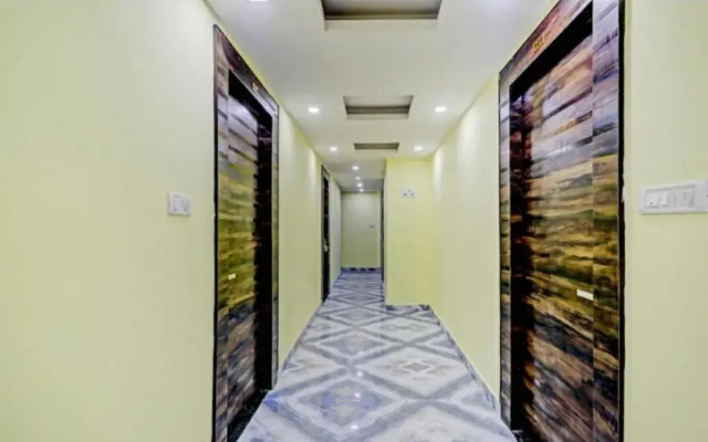 OYO 83366  Hotel SNA Grand