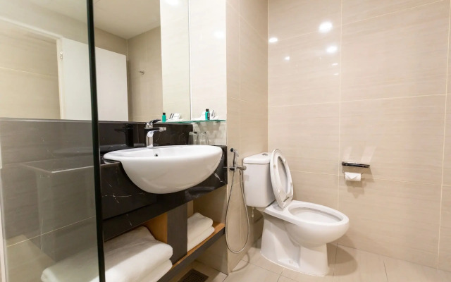 Hotel 7 Suria