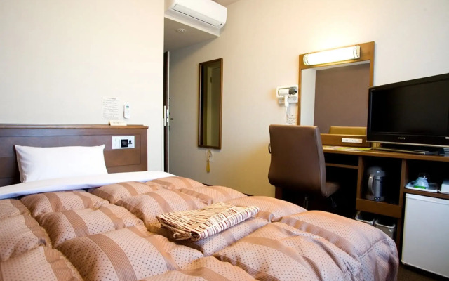 Hotel Route Inn Nanao Ekihigashi