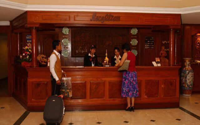Monoreach Angkor Hotel