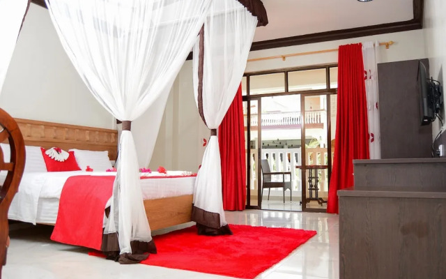 White Peacock Resort Mtwapa