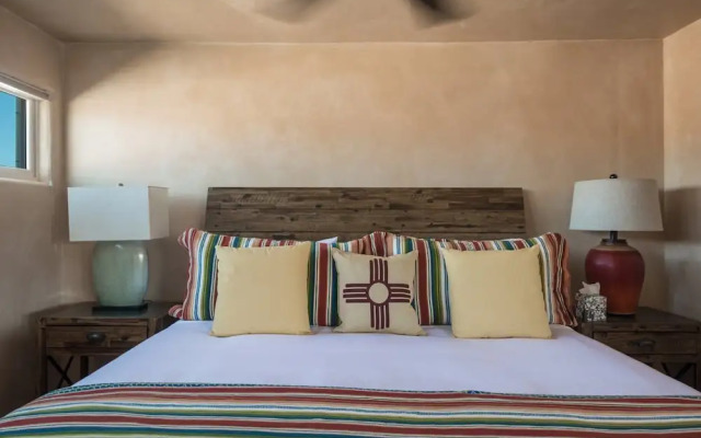 Valle Del Sol - Unbeatable Views, Spacious Luxury Home, Impeccable Furnishings