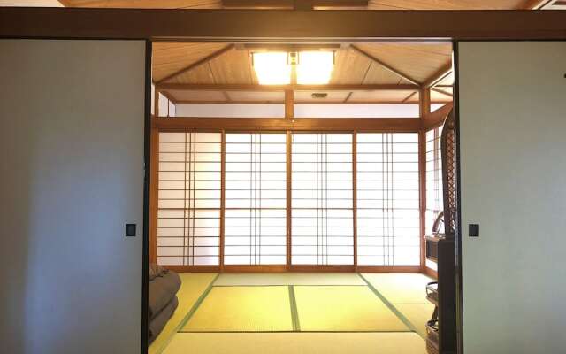 private hotel WALKERS NAKIJIN