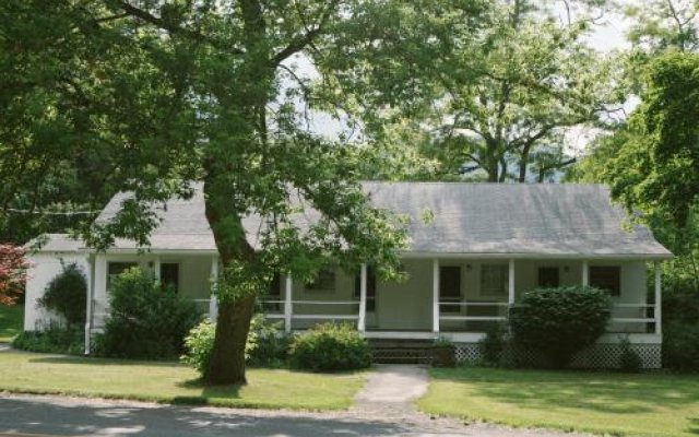 Glen Falls House