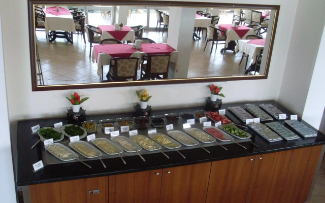 Kaunos Hotel