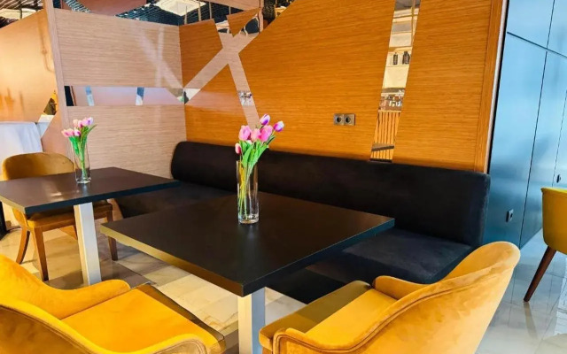 New wave apart hotel