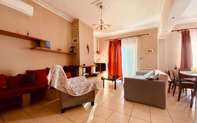 Spacious central flat