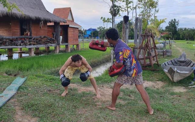 Kakrona Pouk Homestay