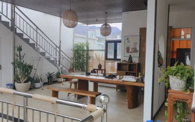 One Sleep One She B&B