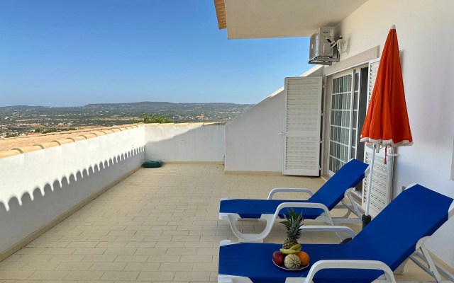 BnB Homes Luxurious Villa With 5 Bedrooms Pool