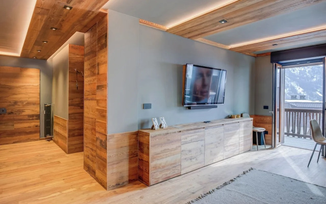 Simona Luxury Apartment few steps from sk