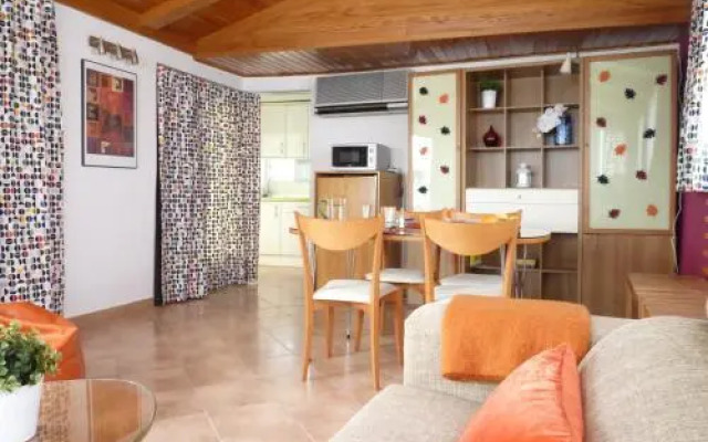 Sevilla Central Suites. Apartamentos Fabiola