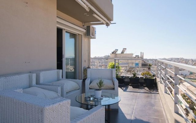 Lux 200m2 Penthouse With Parthenon View by Pool