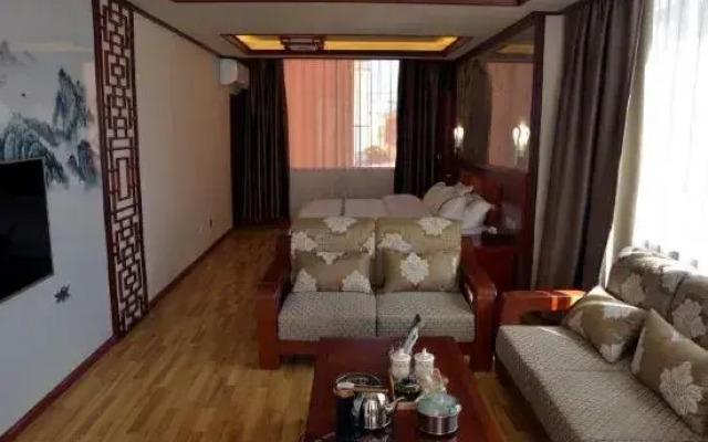Jiayi Hotel