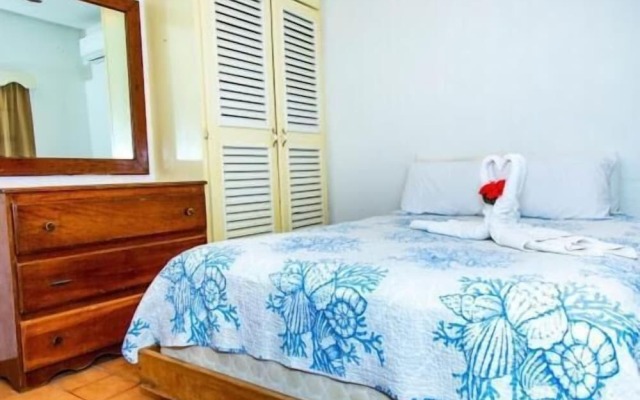 Chai's Beach House