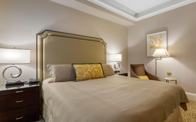 Omni Berkshire Place