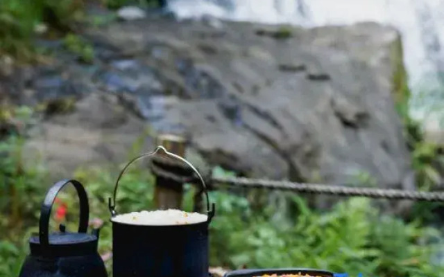 Wuyuan On The Bound Hotel