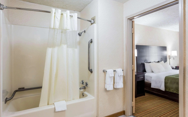 Quality Inn Traverse City