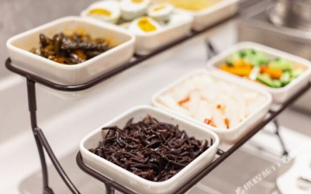 HanTing Hotel (Liaocheng Wanda Plaza)
