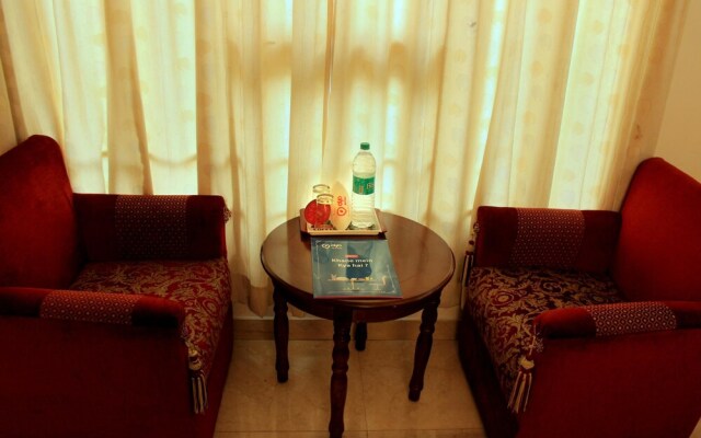 OYO 1592 Hotel Empire palace