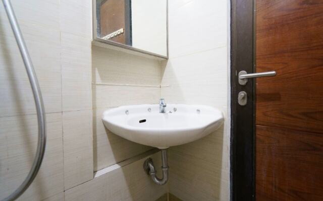 OYO 93424 Apartemen The Suite Metro By Salman