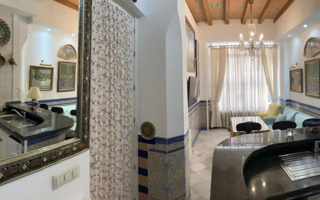 Pequeño palacete Calle Santas Patronas