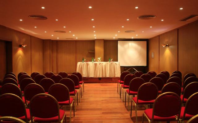 Conte Hotel