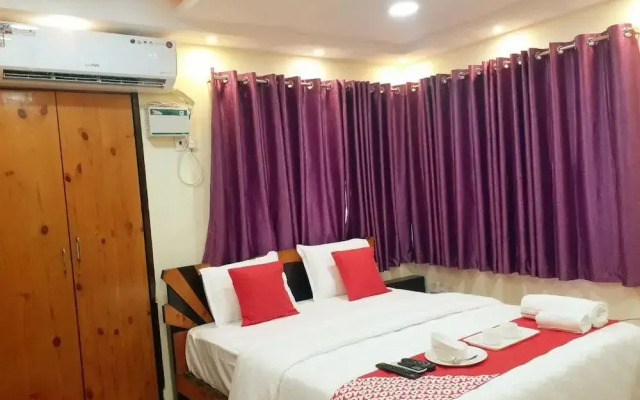 OYO 12812 Four Seasons Villa