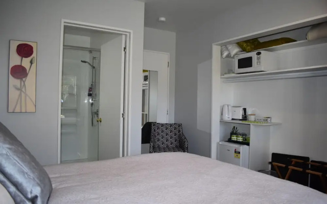 Mapua Wharf Accommodation