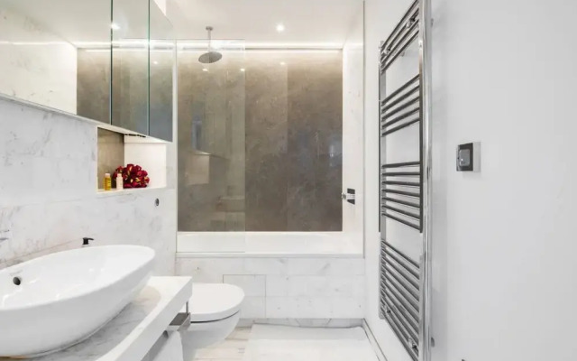 Luxury Private Flat With Thames River View